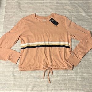 NWT HOLLISTER SHIRT ~ SIZE S